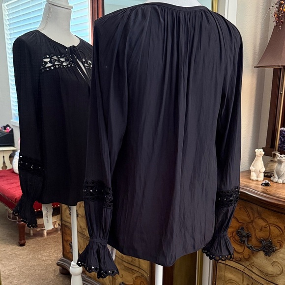 Ramy Brook Elegant Black Blouse with Eyelet Details - Picture 5 of 16